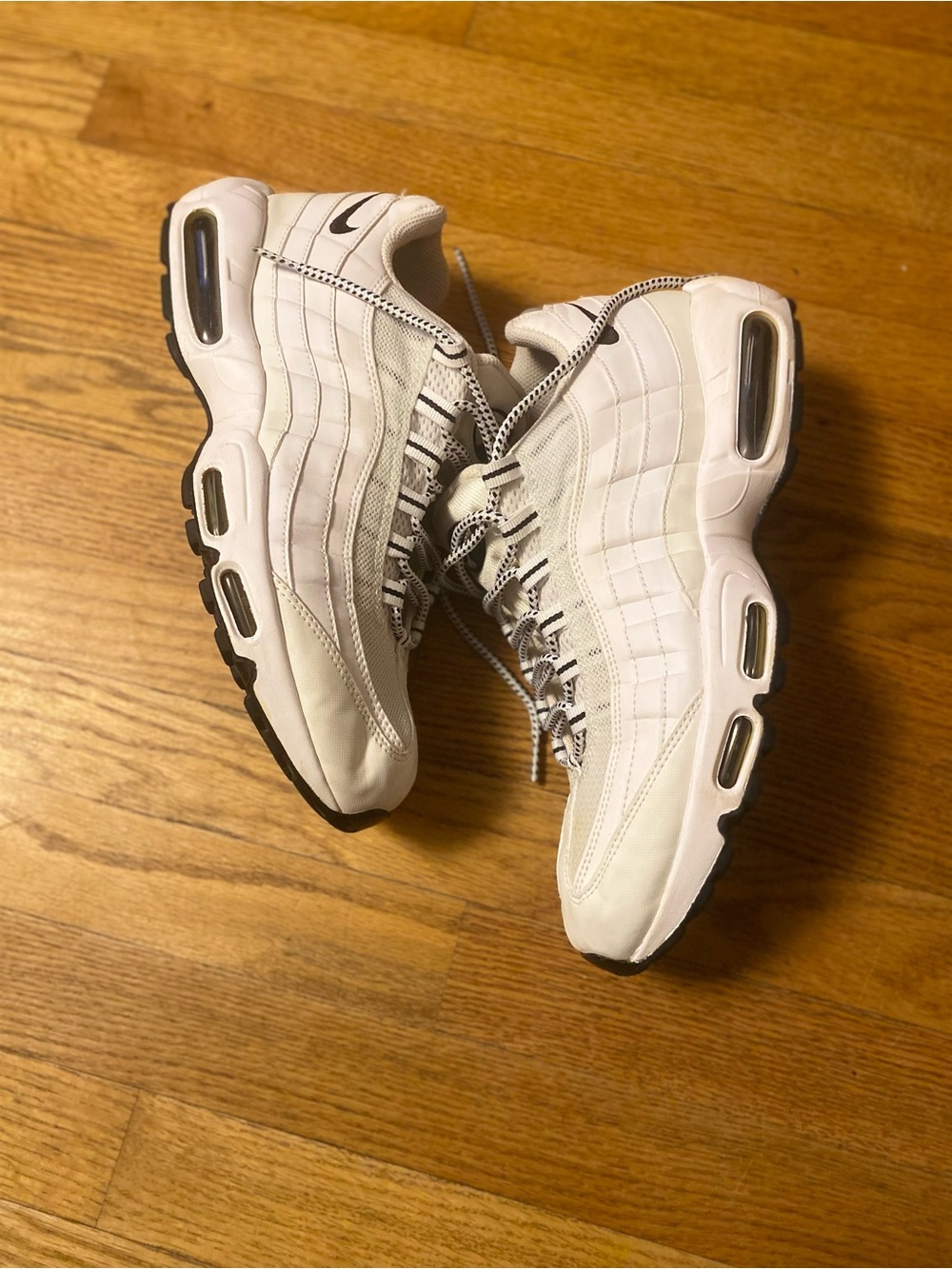 Nike Men’s White and Black Air Max 95 Athletic Sneakers